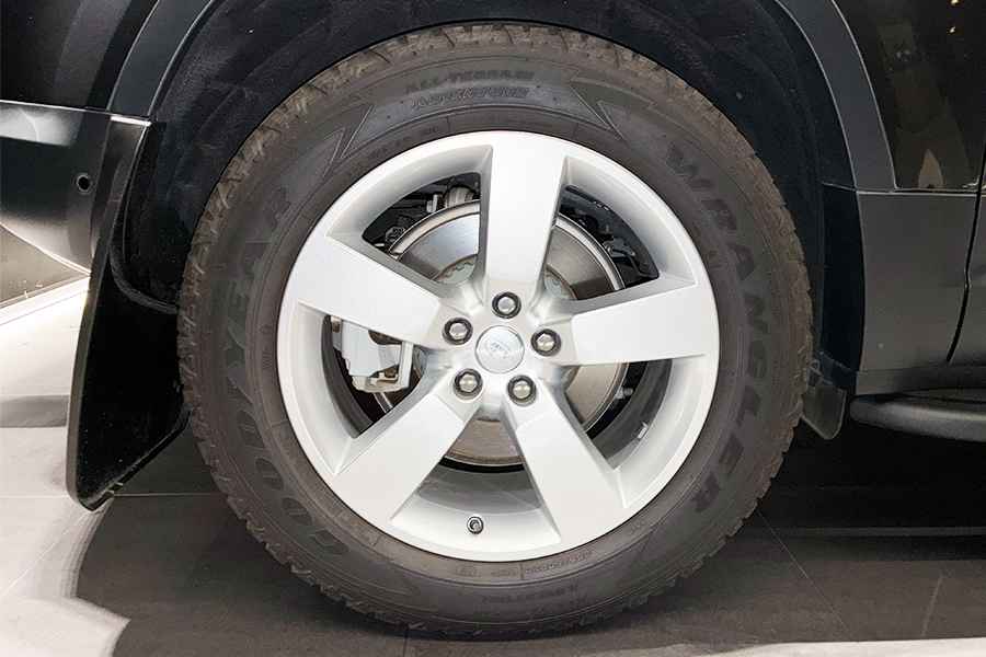 DEFENDER 90 P400 HSE 